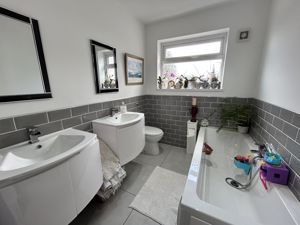 Photo 20- click for photo gallery